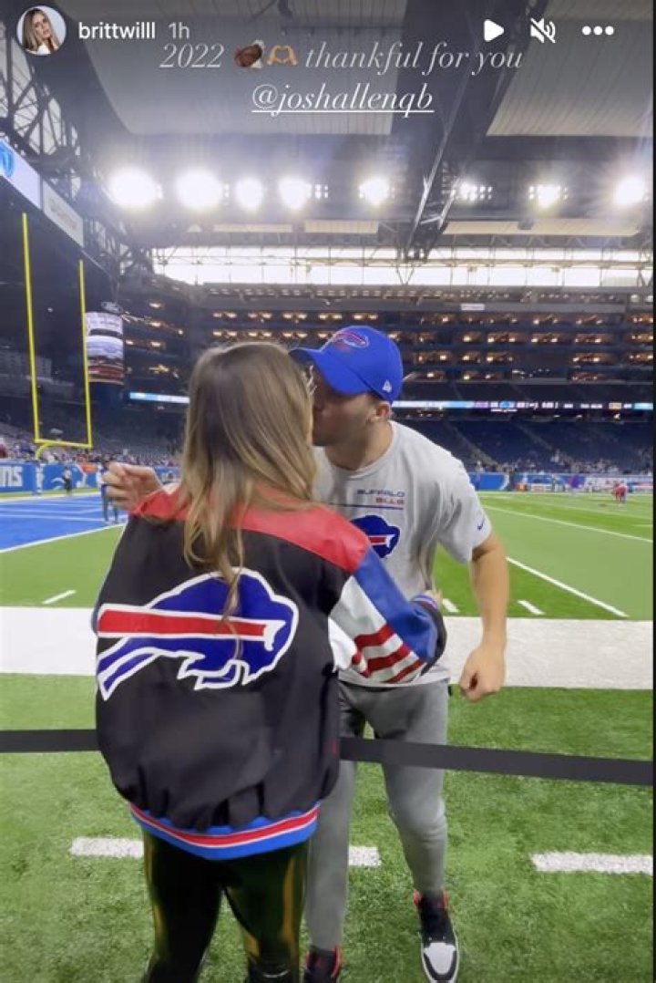 Bills QB Josh Allens Girlfriend Brittany Williams posts series of fun-looking photos despite loss ·