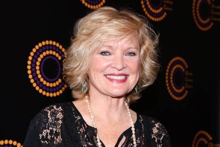 Christine Ebersole Net Worth, Age, Height, Bio, Birthday, Wiki! ·