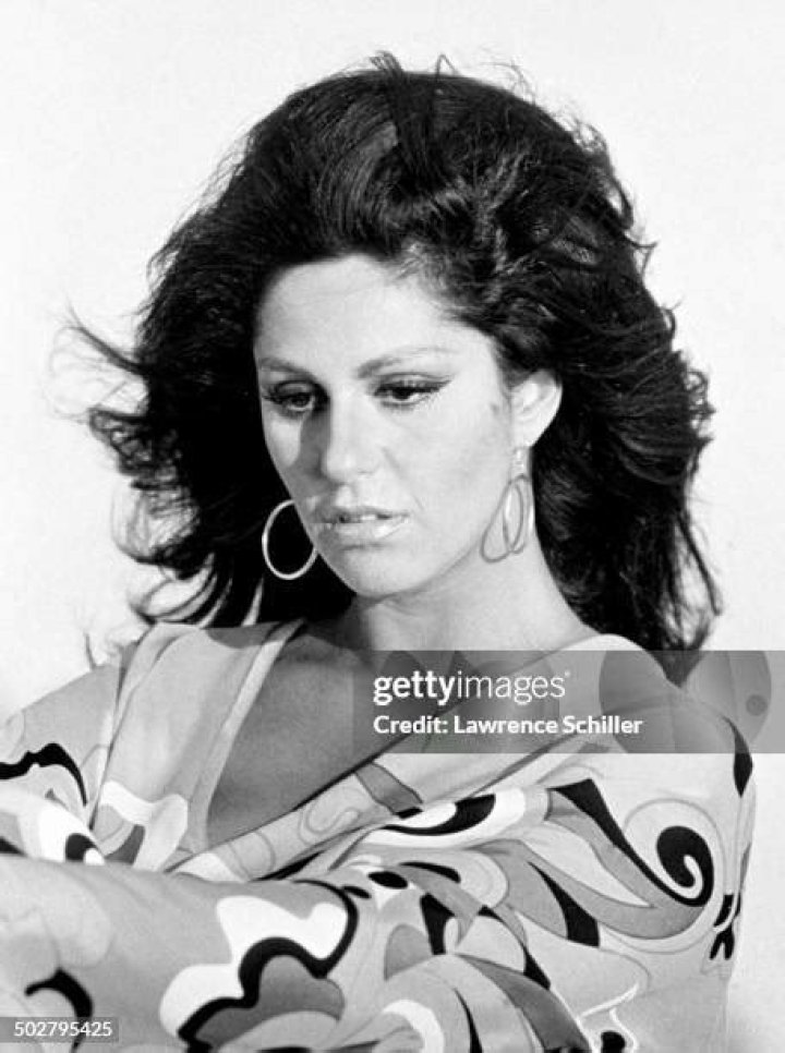 Discover The Untold Story Of Lainie Kazan's Jewish Heritage
