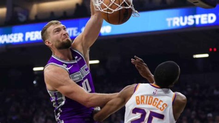Domantas Sabonis Has Mikal Bridges on a brutal poster during early minutes of Kings vs Suns ·