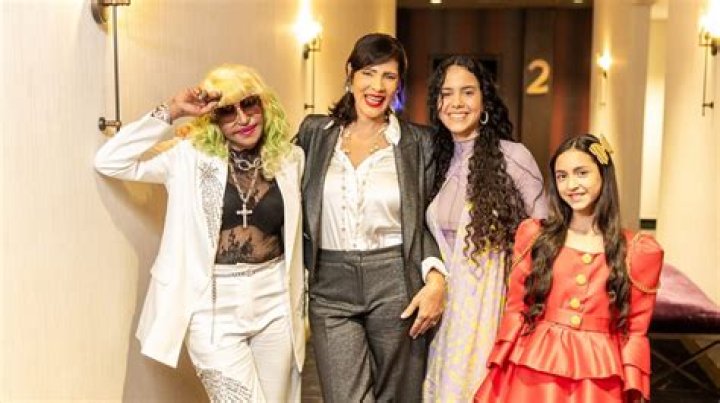 Fefita La Grande biografa, edad, altura, esposa, net worth, familia