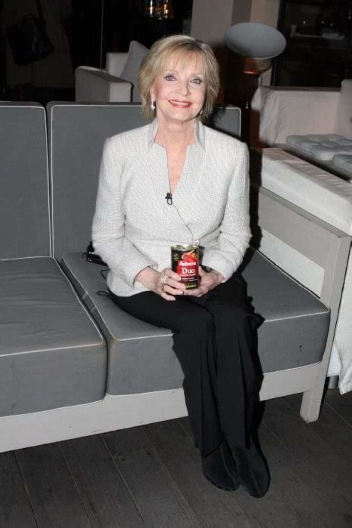 Florence Henderson Height, Weight, Net Worth, Age, Birthday, Wikipedia, Who, Nationality, Biography ·