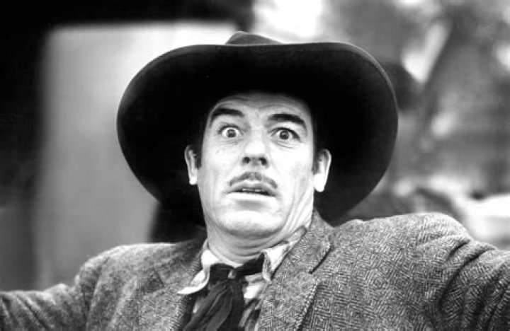 Glenn Strange Biography, Age, Height, Wife, Net Worth, Family ·