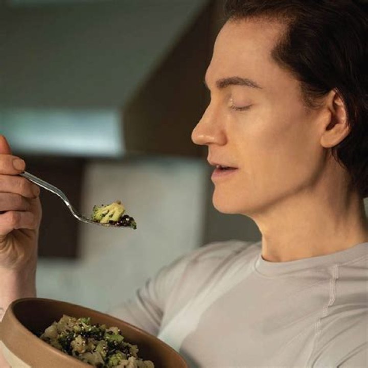 In His Quest to Delay Death, Millionaire Invents an Anti-Aging Dessert That CanBe Prepared in Just ·