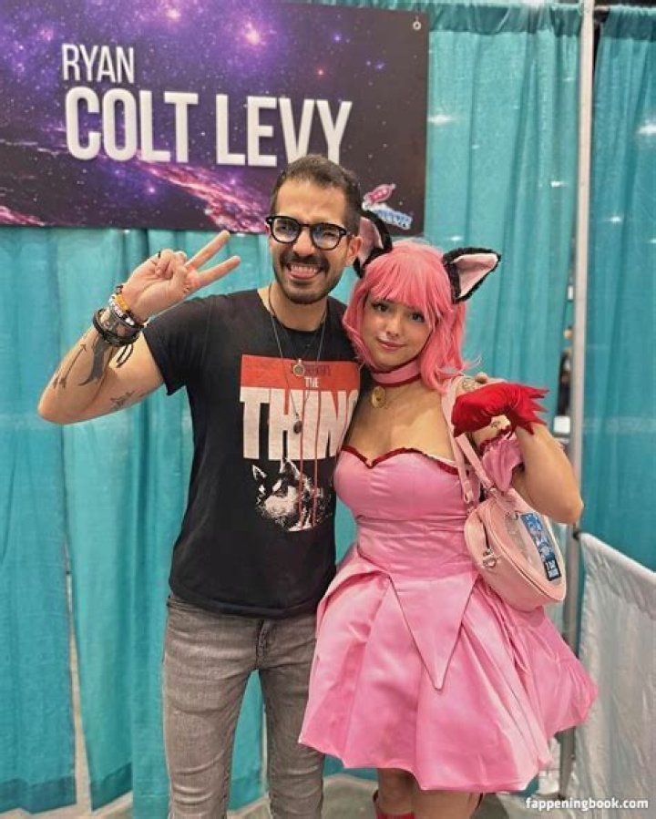 Inside The "shea Briar Onlyfans Leak" Saga