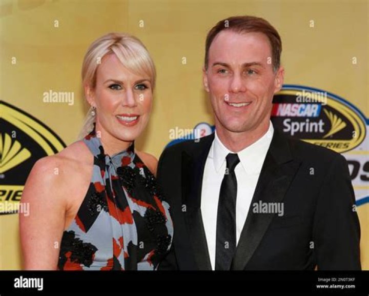 Kevin Harvicks wife DeLana Harvick ·