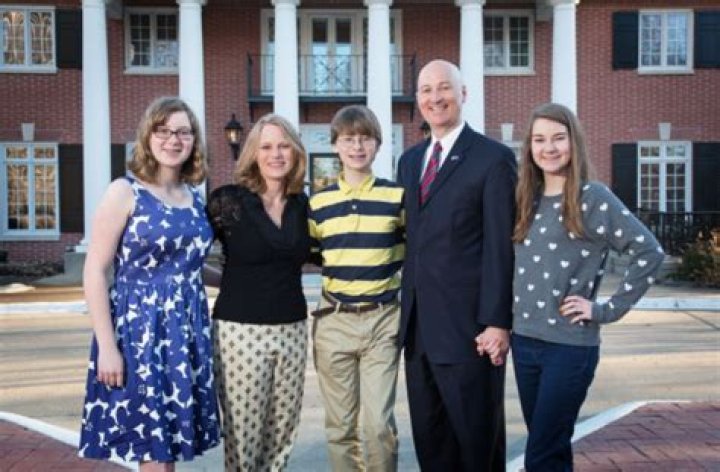 Pete Ricketts Biography, Age, Height, Wife, Net Worth, Family