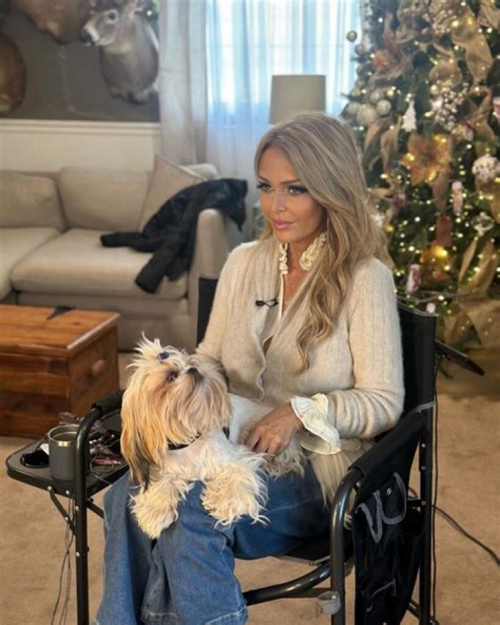 Uncover Dr. Gina Loudon's Age And Its Impact