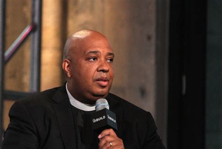 Unveiling Rev Run's Wealth, Age, Stature, And Weight: Surprising Insights