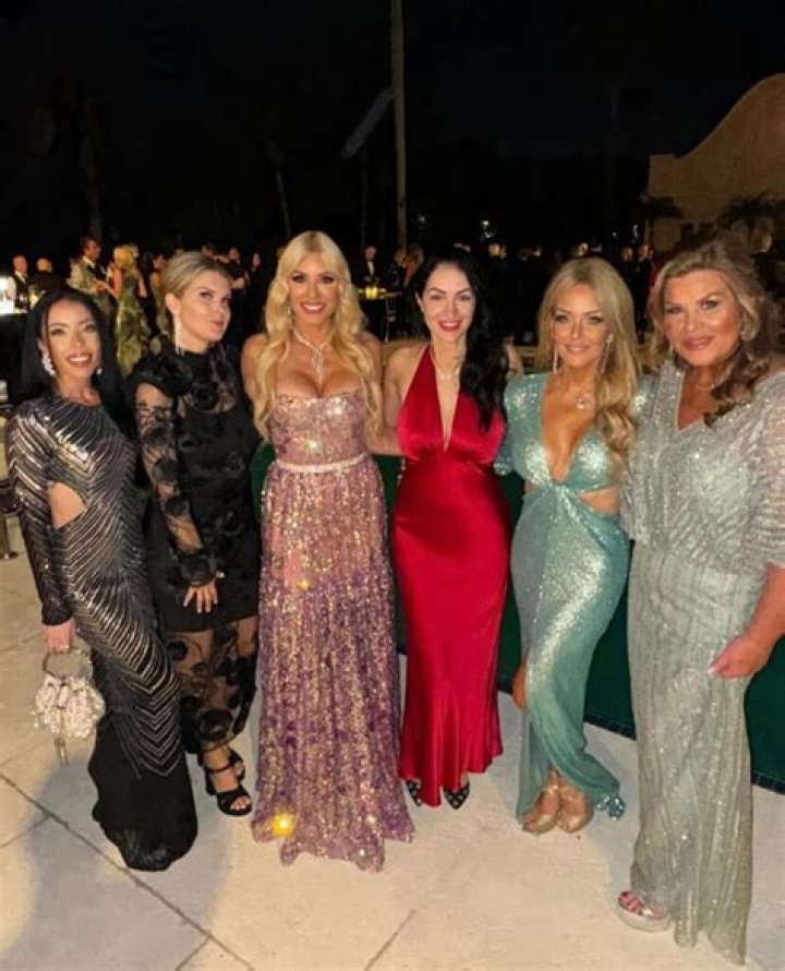 Unveiling The Age Of Dr. Gina Loudon: Secrets And Revelations