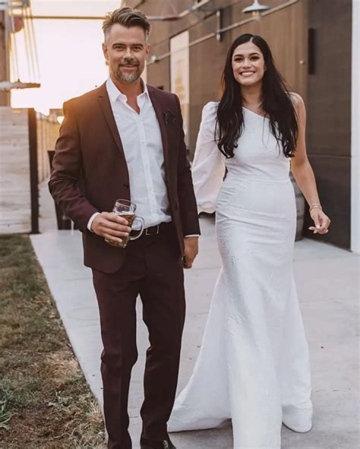 Unveiling The Enchanting World Of Josh Duhamel And Wife: A Visual Journey
