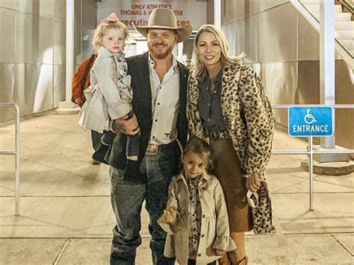 Unveiling The Role Of Cody Johnson's Wife: A Behind-the-Scenes Look